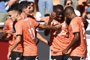 Hasil Liga Prancis: Lorient menyodok ke empat besar
