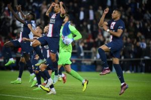 PSG kalahkan Nice 2-1
