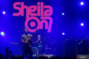 Konser Sheila on 7 jadi ajang ini bagi penggemarnya