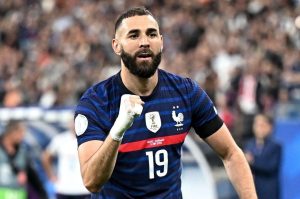 Prancis terpukul setelah absenya Karim Benzema di Piala Dunia 2022 usai cidera