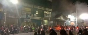 Video Massa diduga Dari Perguruan Silat menggeruduk Rumah Sakit dan Polsek Balongpanggang Gresik