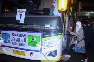 486 Jemaah Asal Kudus Berangkat Haji