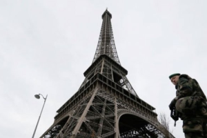 Prancis lagi-lagi tutup masjid