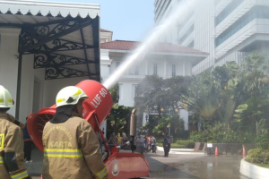 Pemprov DKI adakan simulasi penanggulangan kebakaran