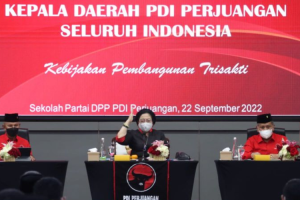 Megawati minta kader PDIP tak lakukan “dansa” politik