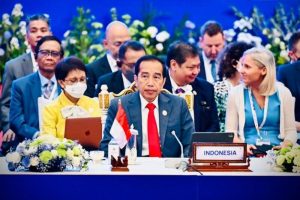 Presiden jokowi terus mendorong negara-negara asia timur perkokoh fondasi Demi perdamaian Indo-Pasifik