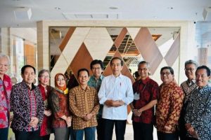 Jokowi temui teman dan sahabat semasa kuliah di UGM