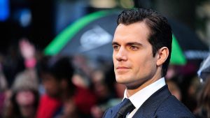 Henry Cavill akhirnya resmi kembali sebagai Superman di DC Universe