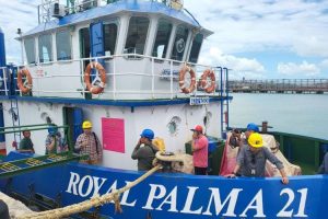 Kejaksaan Agung sita dua kapal milik PT Duta Palma Grup di Batam