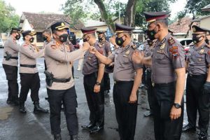 Tahun Baru, 111 Personel Polres Pati dan Kompi 4 Yon A Brimob Pati Naik Pangkat