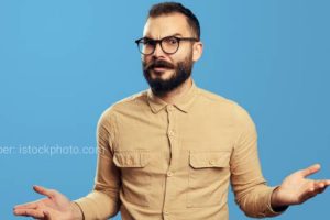 Tips Siasati Kemeja Saat Akan Dikenakan Agar Tidak Terlihat Membosankan