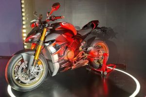 Ducati resmi buka diler baru di Indonesia perkenalkan varian terbaru
