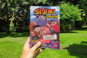 Hadir dalam bahasa Indonesia Komik ini di buru para penggemarnya