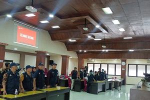 KPU Surabaya verifikasi faktual kepengurusan sembilan parpol