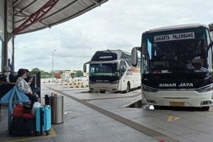 Pada H-1 Tahun Baru 2023, sebanyak 705 penumpang berangkat dari Pulo Gebang