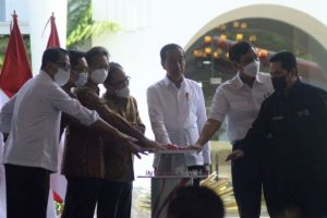 Presiden Jokowi luncurkan vaksin buatan dalam negeri