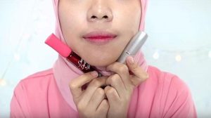 Siapkan Ini Jika Kamu Ingin Mengombre Lipstikmu Bak Artis Korea