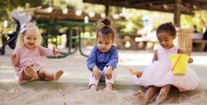 Noda Pada Baju Anak Seringkali Terlewat? Begini Tips Ampuh Cuci Baju Anak Agar Noda Tak Terlewat