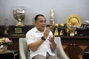 Eri Cahyadi ajak warga partisipasi dalam kegiatan Surabaya Bergerak
