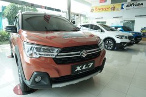 Beli mobil dapat motor Pesta akhir tahun bersama Susuki