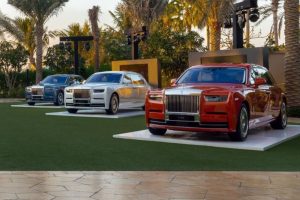 Rolls-Royce rilis Phantom hasil sentuhan seniman yuk intip kemegahaanya