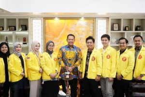Ketua MPR mengajak para mahasiswa kaji efektivitas pelaksanaan pemilu