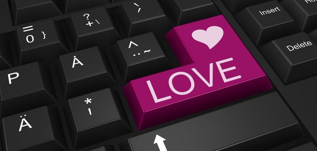 Tips Cari Pasangan Melalui Aplikasi Online