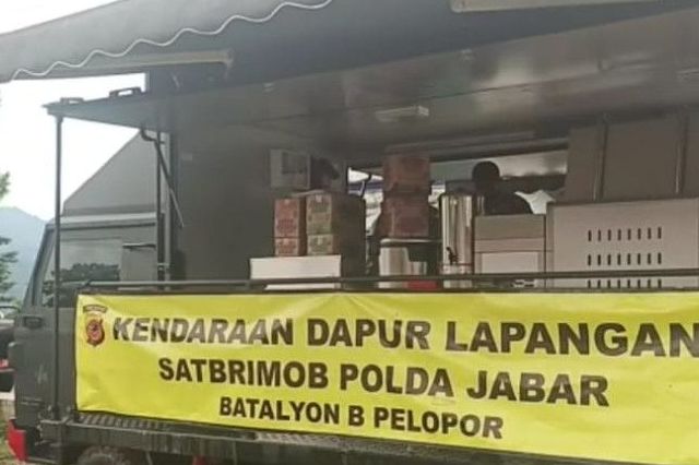 Gempa Bumi, Ranpurlab Brimob sediakan 18 porsi makanan bagi pengungsi