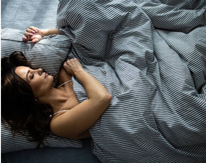 Tidur Pakai Kipas Angin Terus Baikkah Bagi Kesehatan?
