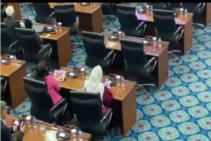 Anggota DPRD DKI Jakarta di Duga Main Judi Online SLOT Saat Sidang Paripurna, Ini Jumlah Kekayaanya