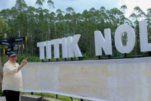 Airlangga Tinjau Pilar Titik Nol Pembangunan IKN