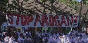 Demo Siswa SMAN 1 Imogiri Bantul Tuntut Kepala Sekolah Mundur