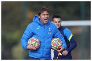 Marahnya Antonio Conte Dapat Sorotan Pemainya,  dan diKabarkan Akan di Pecat dari Spurs