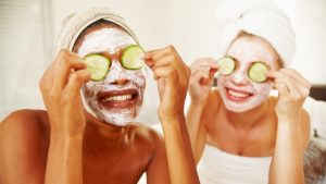 Mudah Dibuat Sendiri di Rumah, Ini Beberapa Tips Buat Masker Apel yang dapat Cerahkan Wajah