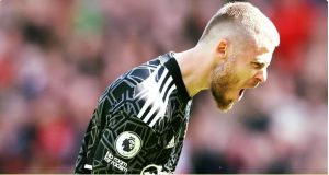 Miris, De Gea Terkapar Usai Halau Bola Dengan Wajahnya