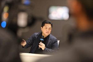 Komentar Erick Thohir tentang tragedi kanjuruhan,Tak Ada Yang Bisa Gantikan Kehilangan Keluarga Korban