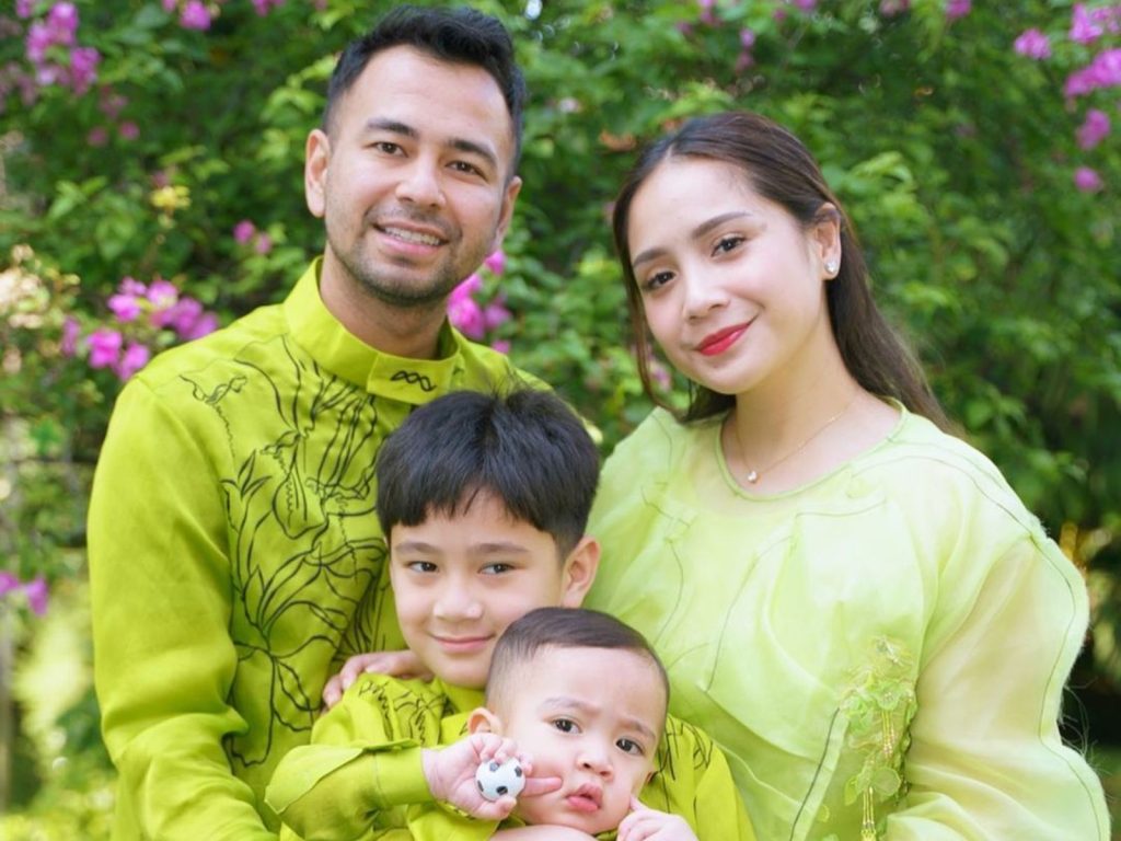 Begini Ekspresi Nagita Slavina Saat Rafathar Meminta Mainan Seharga 4Juta