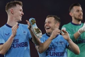 Newcastle Semakin Jauhi Zona Degradasi, Wolves Benamkan Watford