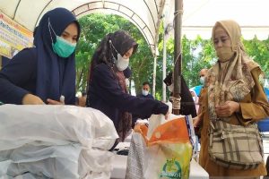 Sediakan 55 Ton Beras Bersubsidi Di Banda Aceh