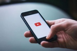Baru! YouTube Hadirkan Fitur Transkripsi di Aplikasi Android