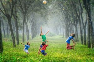 Bermain Penting untuk Perkembangan Emosional Anak, Simak Penjelasannya!