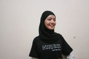 Mahasiswa FKIP Bahasa Untan Kenalkan Sastra Melalui Baju Kreatif