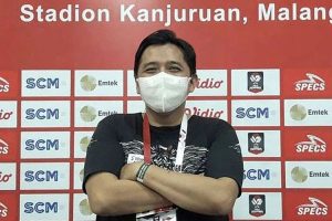 Opsi Posisi Manajer Arema Terbuka Untuk Aremania