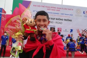 Berhasil Raih Medali Emas, Pebalap Sepeda Aiman Tagih Janji Diangkat PNS