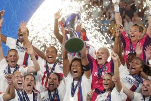 Lyon Juarai Liga Champions Putri 2021/2022 Usai Kalahkan Barcelona 3-1