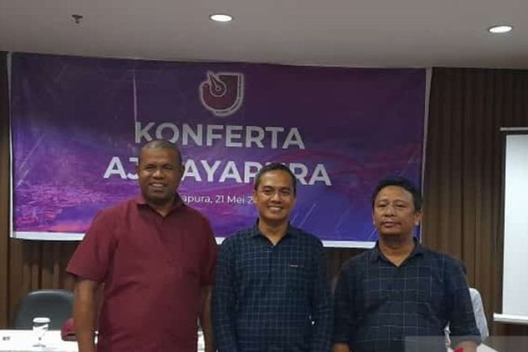 AJI Jayapura Kembali Dipimpin Lucky Ireeuw Dan Anang Budiono