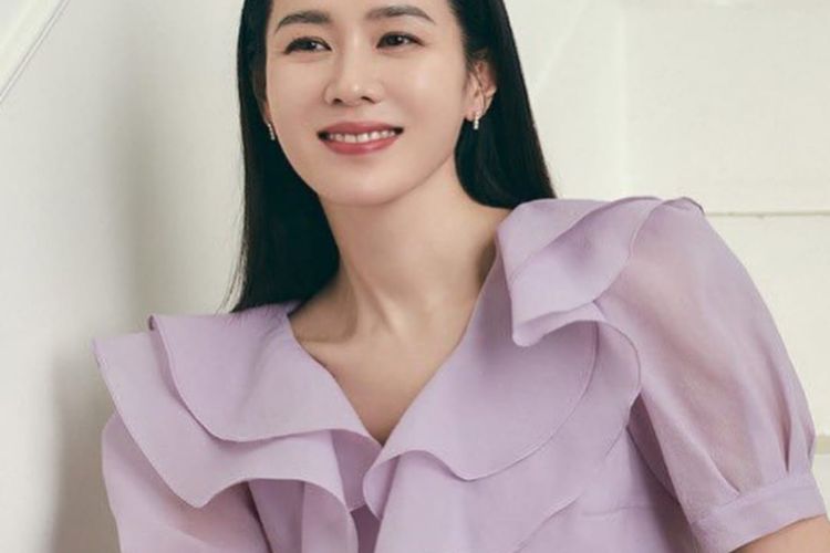 Agensi Son Ye Jin Bantah Rumor Kehamilan Sang Aktris