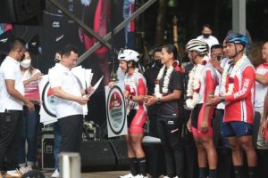 Pesepeda Peraih Medali SEA Games Vietnam Dapatkan Tali Asih Dari PB ISSI 