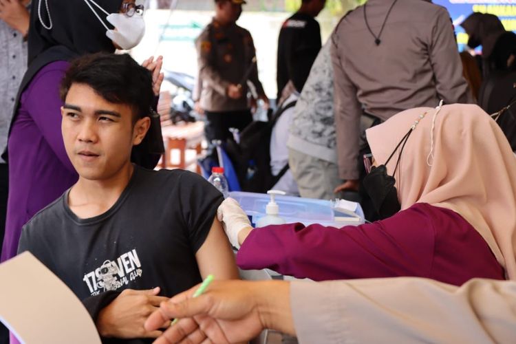 Polres Banjarnegara Buka Layanan Vaksin untuk Pengguna Jalan