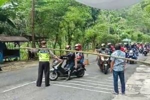 Perbaikan Jalan, Dispar Gunung Kidul Pindahkan Dua TPR Menuju Objek Wisata Pantai